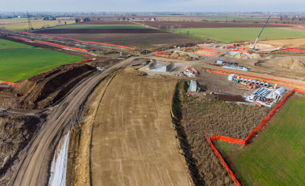Tutte aperte le aree di cantiere