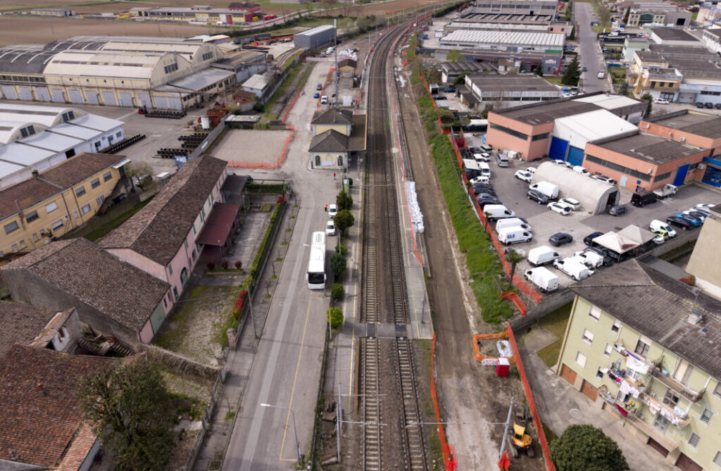 Lavori alla stazione di Bozzolo: stop ai treni per un weekend